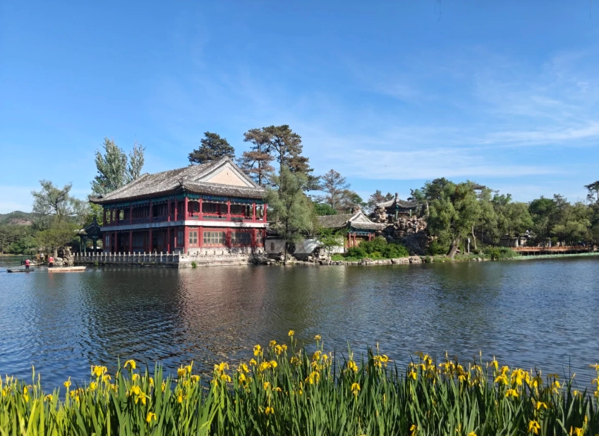 Chengde Best Time to Visit: Avoid Crowds & Weather Pitfalls