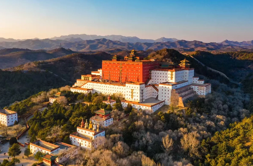Chengde Must-Visit Places: Insider Tips to Beat the Crowds
