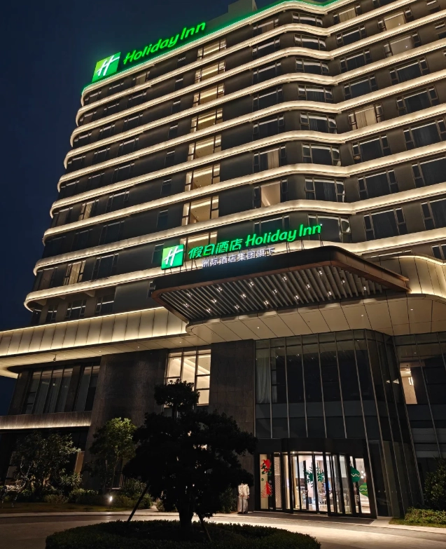 Where to Stay Near Dalian Forest Zoo: Top Neighborhoods & Hotels