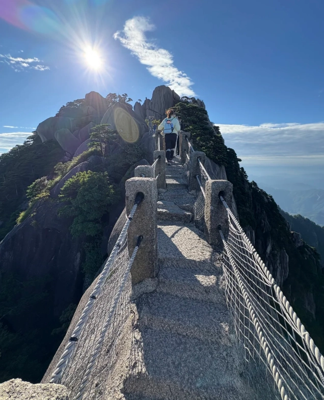 Travel photos of Huangshan: Tiandu Peak difficulty