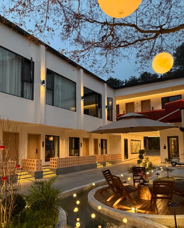 Where to Stay Near Sanbao Ceramic Village: Top Picks & Tips