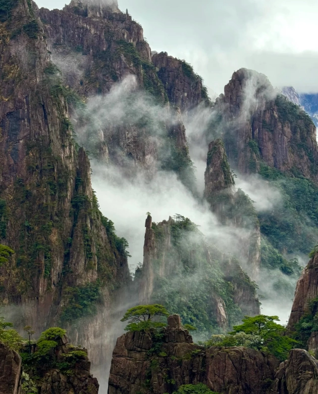 Huangshan City best time to visit: Beat the crowds and save
