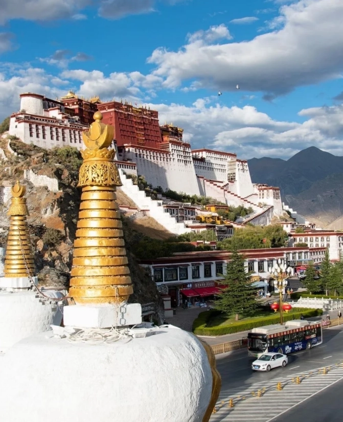Photo of Potala Palace: Potala Palace how to visit