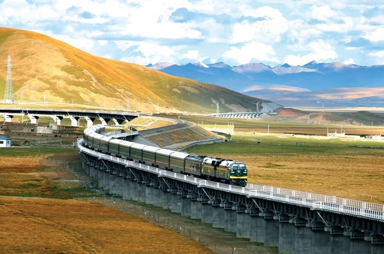 best time to visit Lhasa