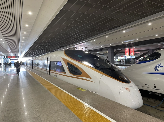 high-speed train Shanghai Hangzhou high-speed train Shanghai Hangzhou