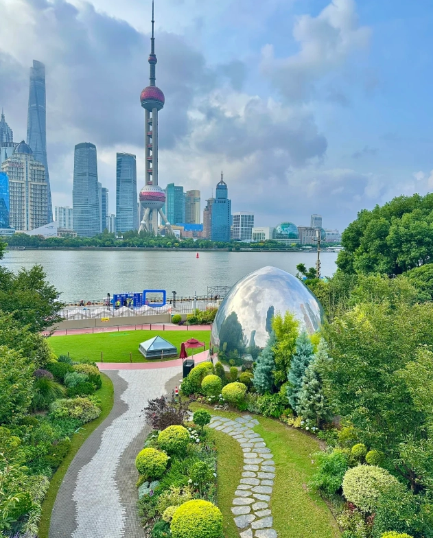 Shanghai Architecture Guide: Skip the Crowds & See the Gems