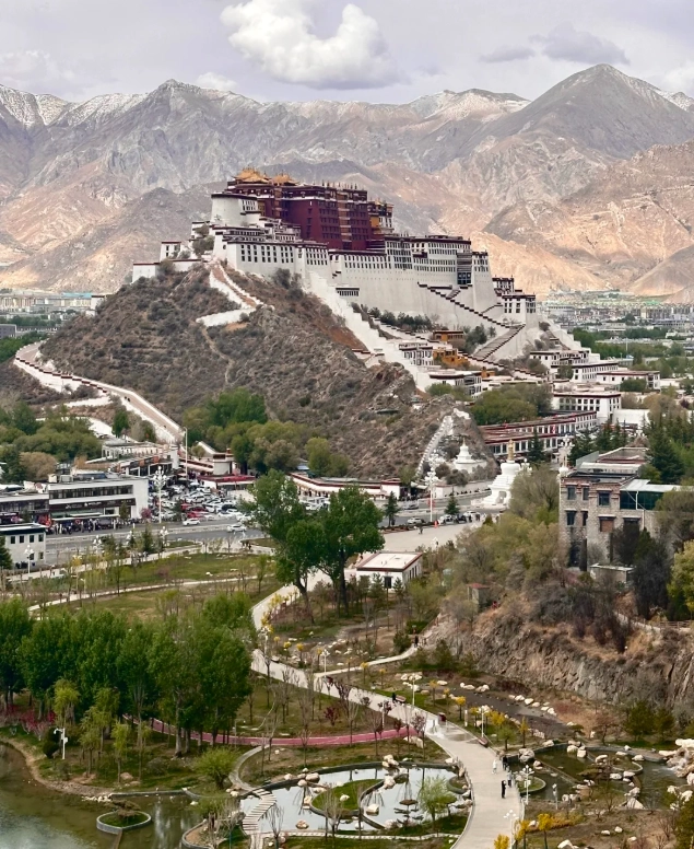 Potala Palace: How to Skip the 3-Hour Queue in Peak Season