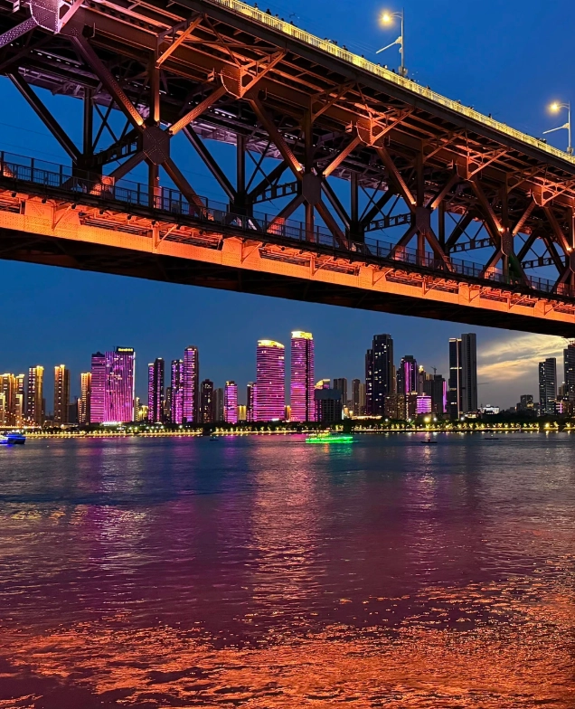 Wuhan Yangtze River Bridge Night View: Best Spots & Insider Tips