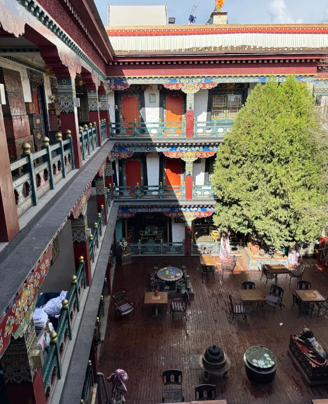 Where to Stay Near Potala Palace: Best Areas & Hotels