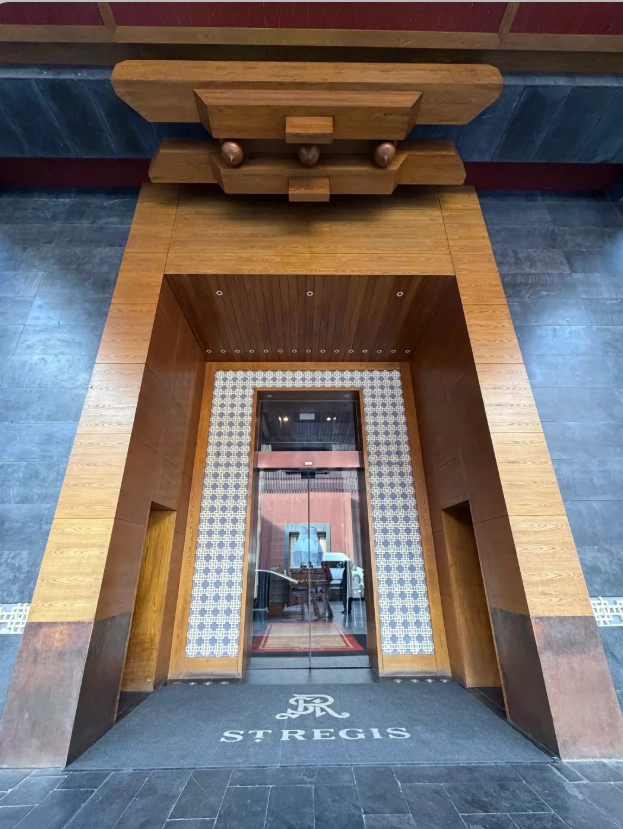 Where to Stay Near Jokhang Temple: Top Hotels & Local Tips