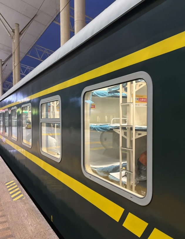 Wuhan to Xi'an Travel: Why the High-Speed Train Beats Flying Every Time