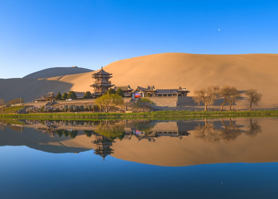Mingsha Mountain and Crescent Lake Map: Best Routes & Tips