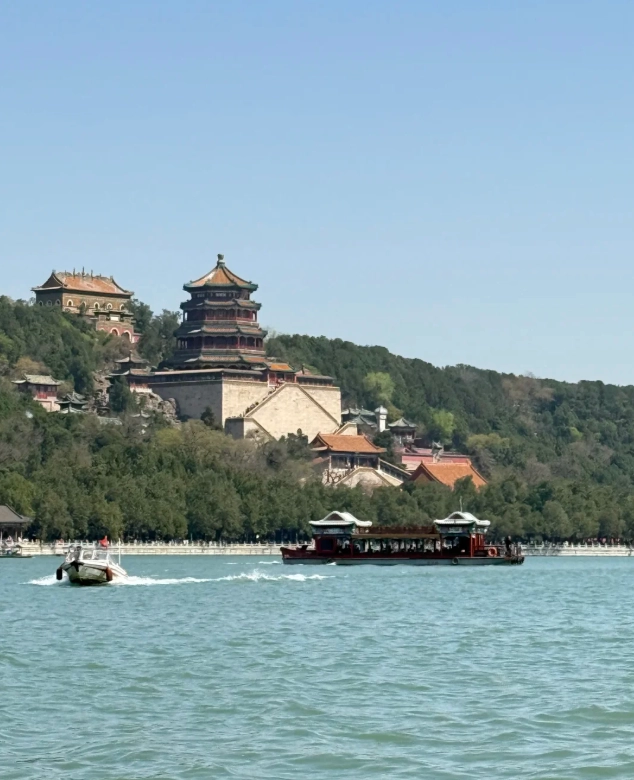 Summer Palace English Guide: Beat the Crowds & Save Money