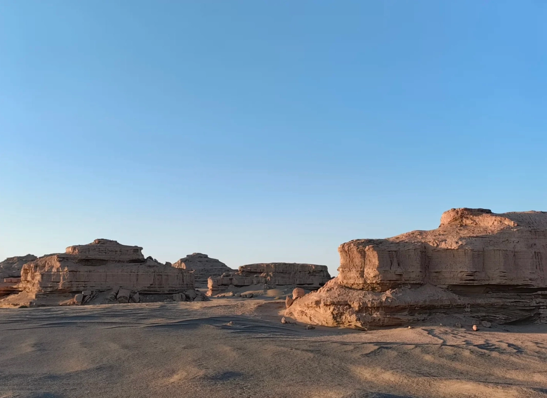 how to visit Dunhuang Yardang