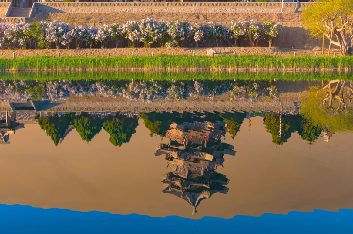 Photo of Mingsha Mountain and Crescent Lake: Dunhuang desert attractions