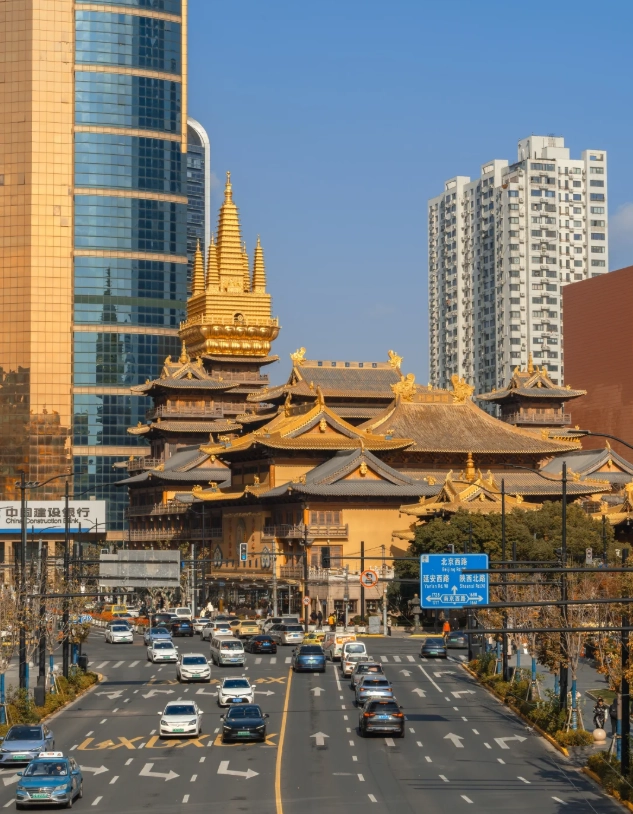 How Long to Spend at Jing'an Temple: A Local Guide's Honest Take