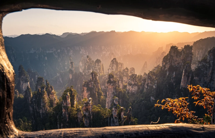 How Many Days in Zhangjiajie: Avoid Crowds & Save Money
