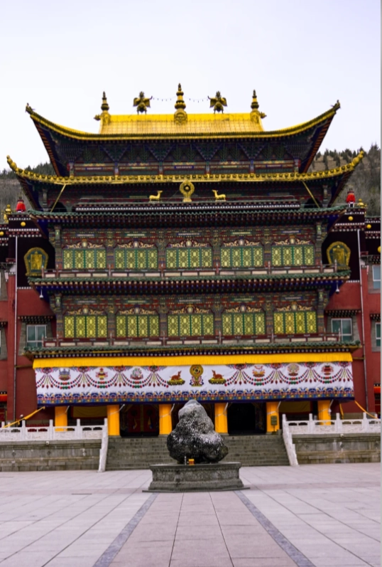 Kumbum Monastery guide for photographers