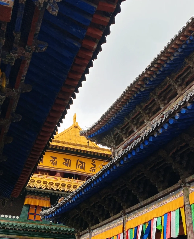 Kumbum Monastery guide English Kumbum Monastery guide English