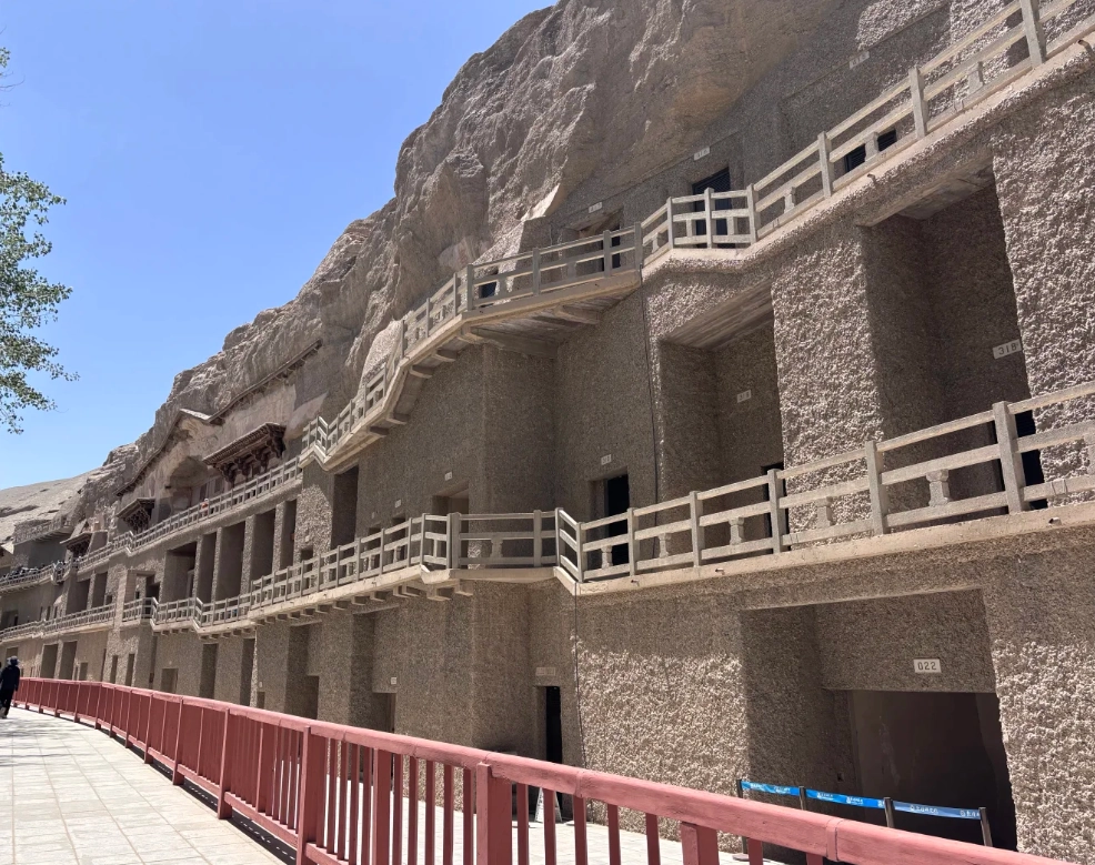 Dunhuang Travel Guide: 5 Mistakes Not to Make on the Silk Road