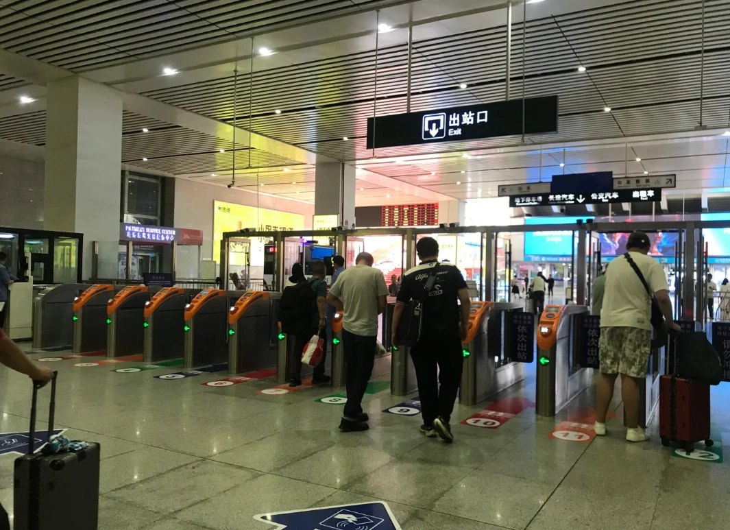 Xining to Lanzhou high speed Xining to Lanzhou high speed