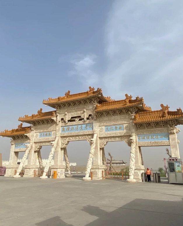 Dunhuang desert camping tips Dunhuang desert camping tips