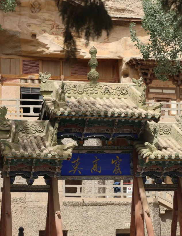 Mogao Caves: How to Visit Without the Crowds