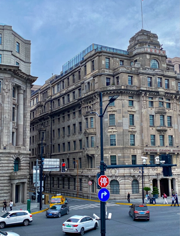 The Bund Tickets: Free Access & Paid Attractions Explained