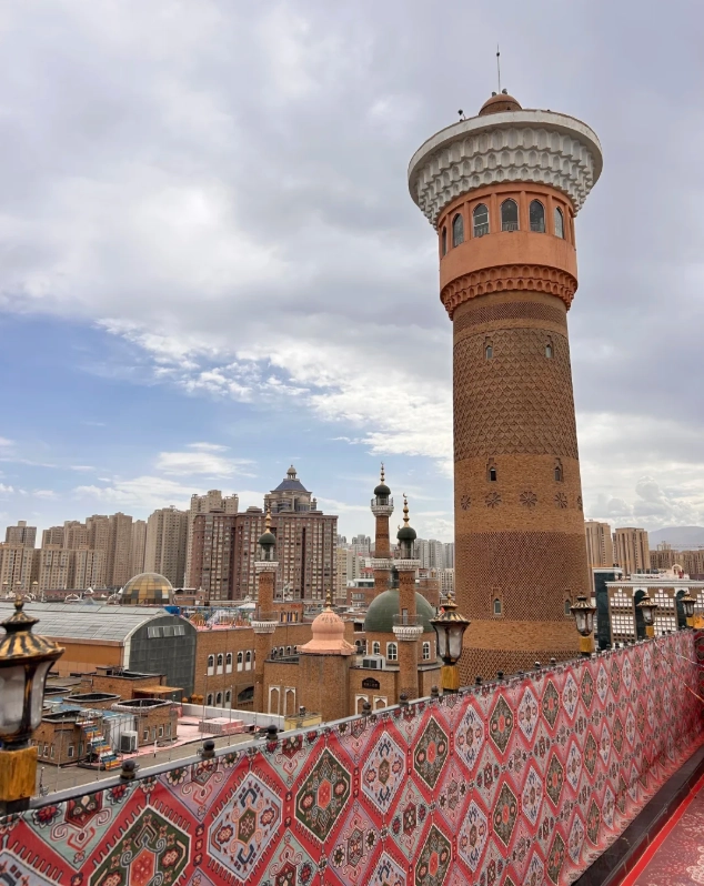 Chengdu to Xinjiang travel