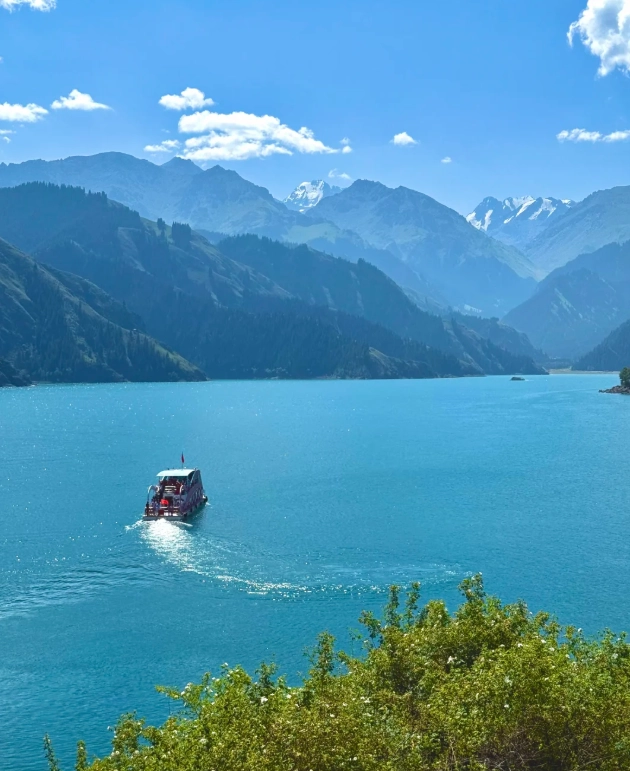 Heavenly Lake China cost