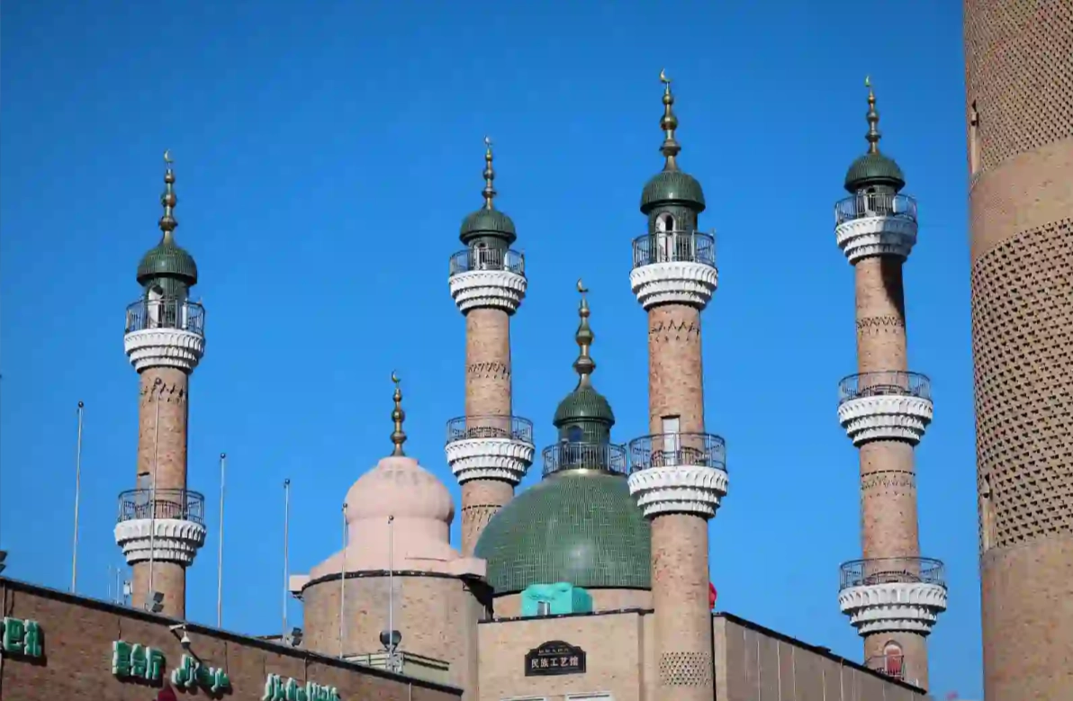 Best Urumqi Itinerary: 3 Days of Silk Road Gems Without the Tourist Traps