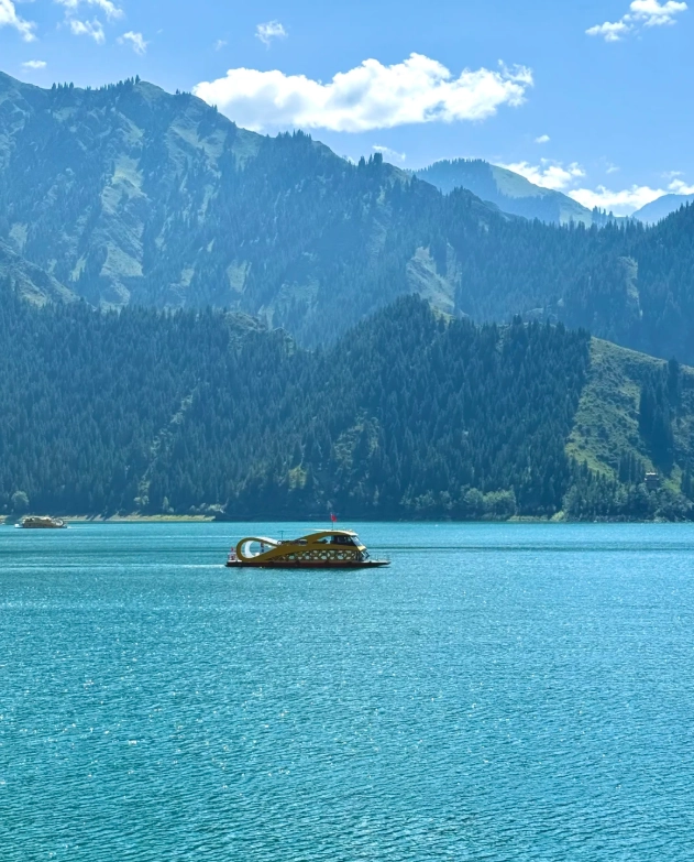Xinjiang Tianchi travel guide