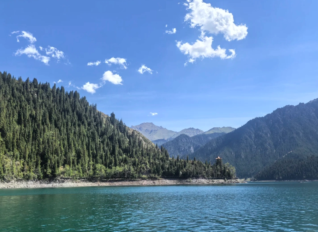 Photo of Heavenly Lake of Tianshan: Heavenly Lake visit time