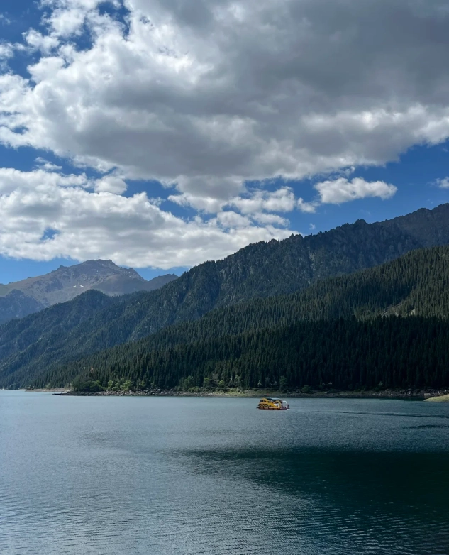 Heavenly Lake visit time Heavenly Lake visit time