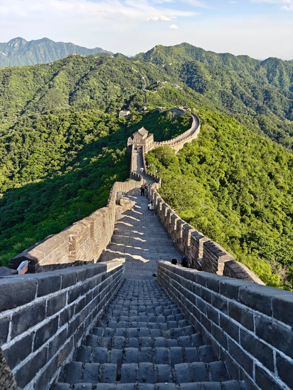 Mutianyu Great Wall vs Badaling Mutianyu Great Wall vs Badaling
