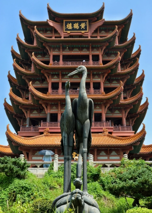 Yellow Crane Tower Half-Day Tour: Beat the Crowds & See More
