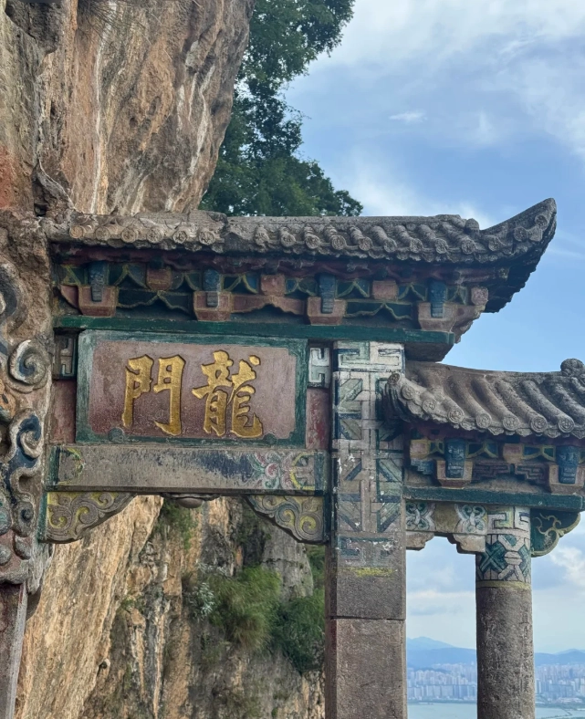 Western Hills Beijing Guide: Best Time to Visit & Hidden Trails
