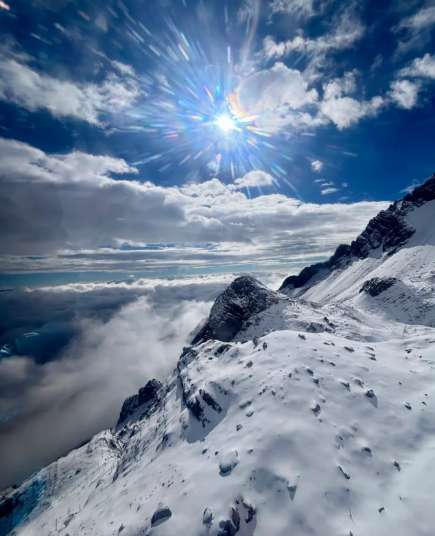 Yulong Snow Mountain cable car Yulong Snow Mountain cable car