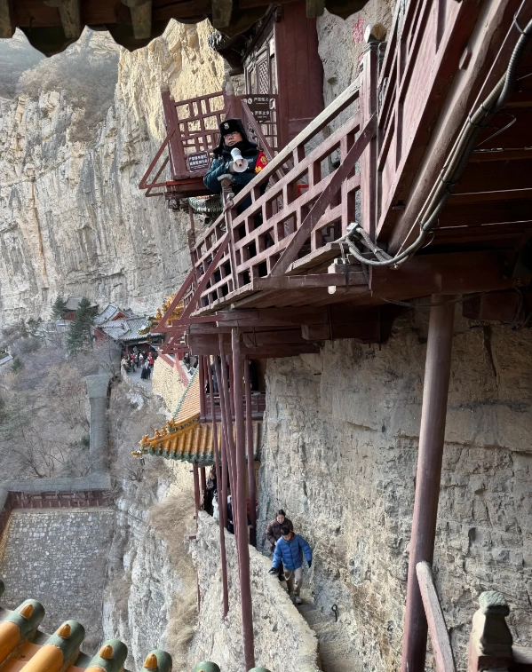 Hanging Temple weather risks Hanging Temple weather risks
