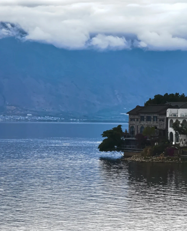 Shuanglang Ancient Town Boat Tickets: Skip the Queue & Save Money