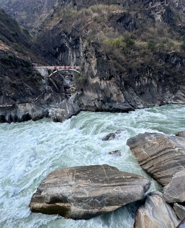 tiger leaping gorge transport