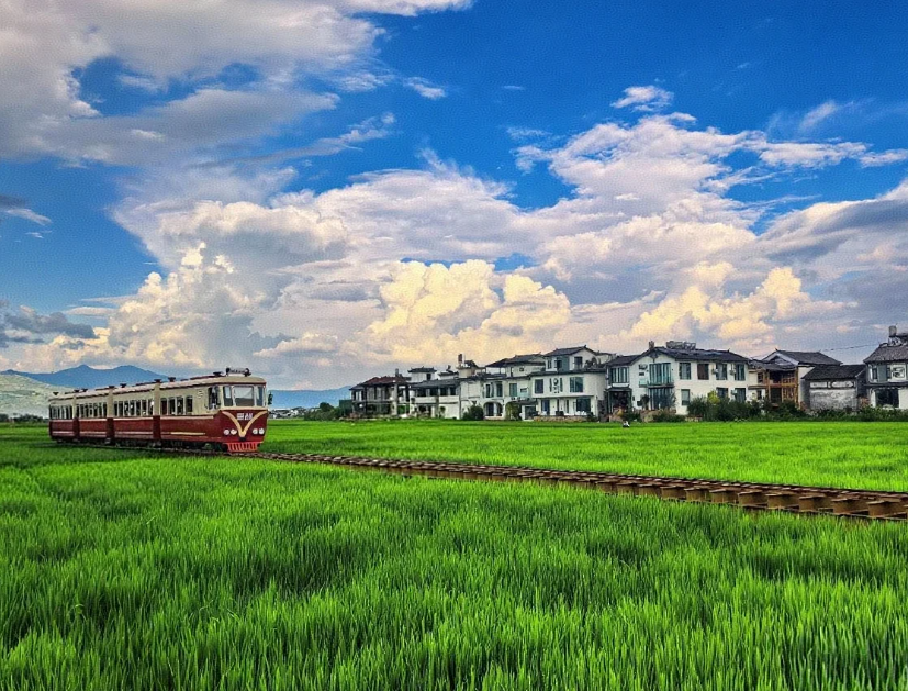 Xizhou Ancient Town Half-Day Tour: Skip Crowds & See Real Bai Culture