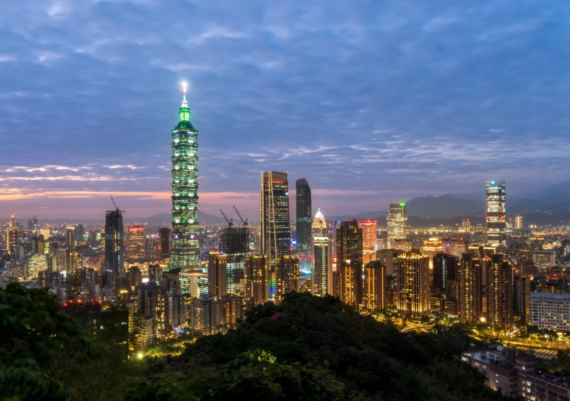 Taipei 101 observation deck photography