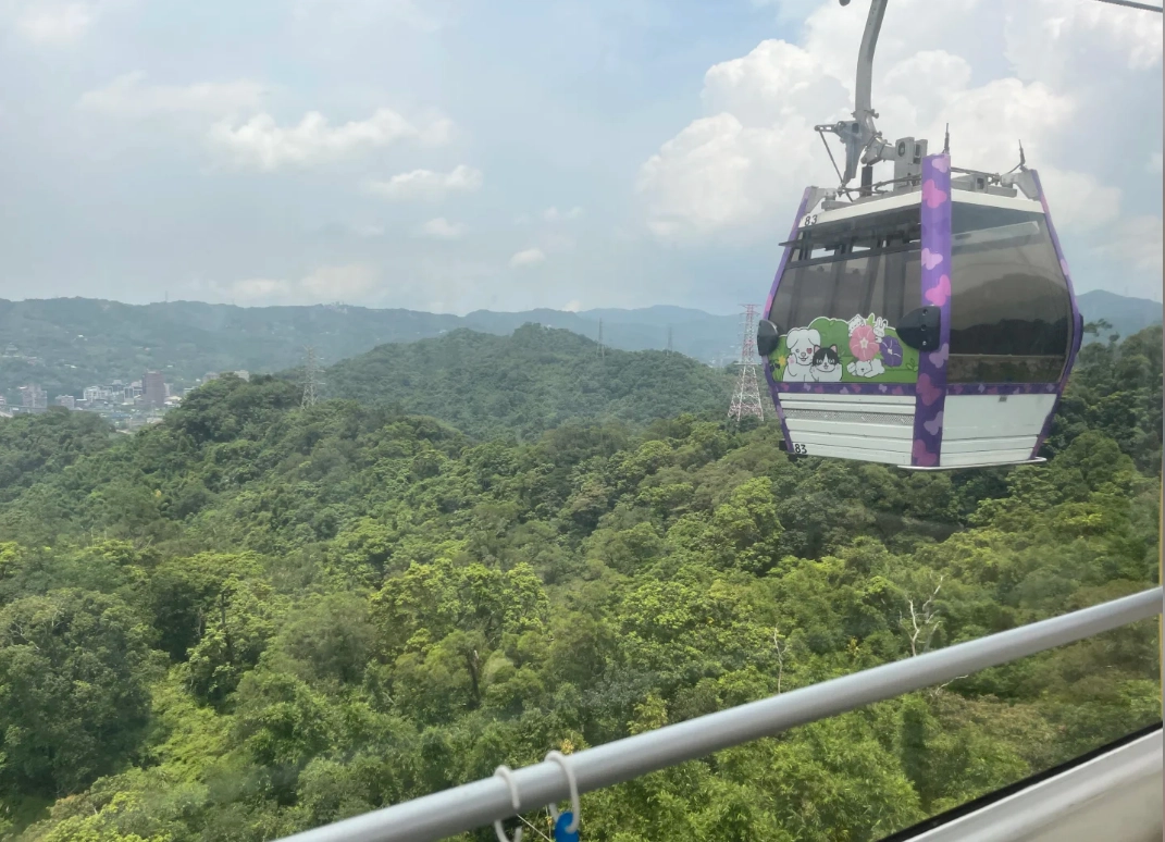 best time to hike Elephant Mountain best time to hike Elephant Mountain