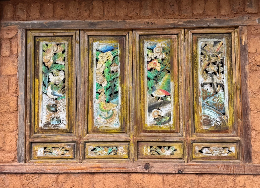Lijiang Old Town entrance fee Lijiang Old Town entrance fee