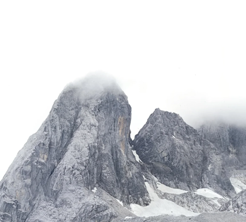 Yulong Snow Mountain tour Yulong Snow Mountain tour