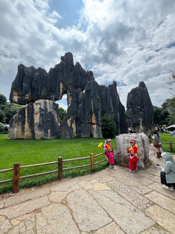 kunming stone forest tips kunming stone forest tips