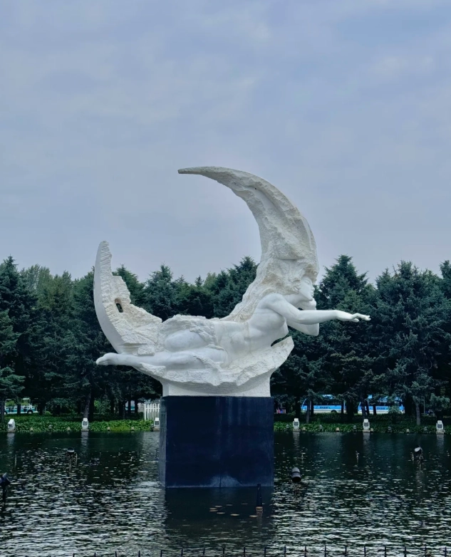 Jingyuetan worth visiting Jingyuetan worth visiting