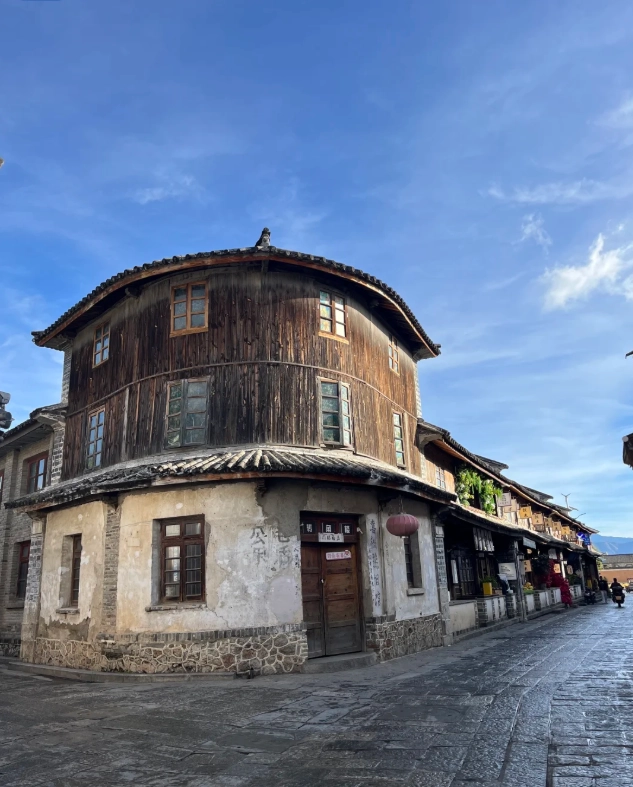 Xizhou Ancient Town walking tour