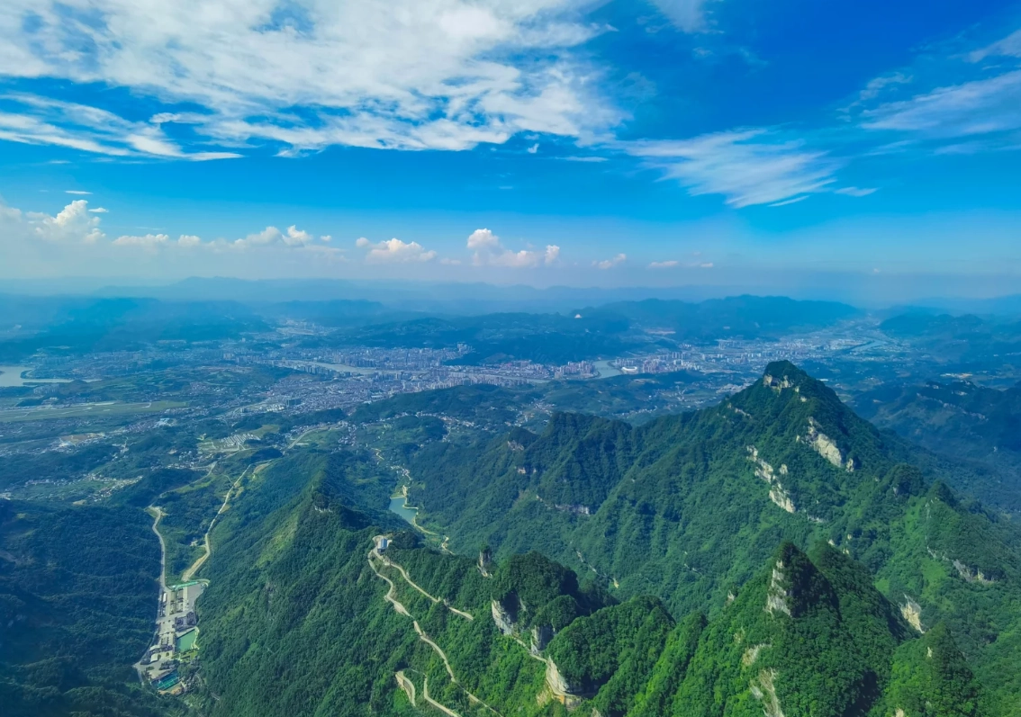 how to avoid crowds Tianmen Mountain how to avoid crowds Tianmen Mountain
